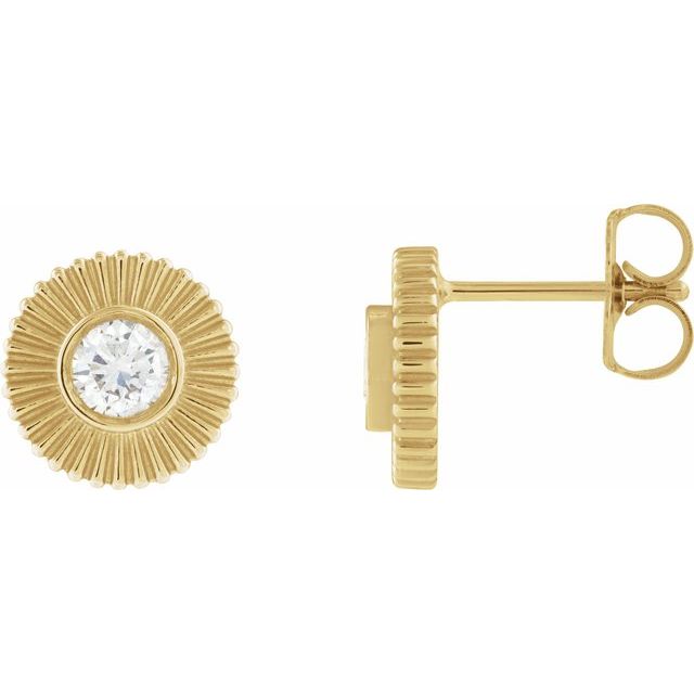 lab-grown diamond starburst stud earrings in 14k yellow gold