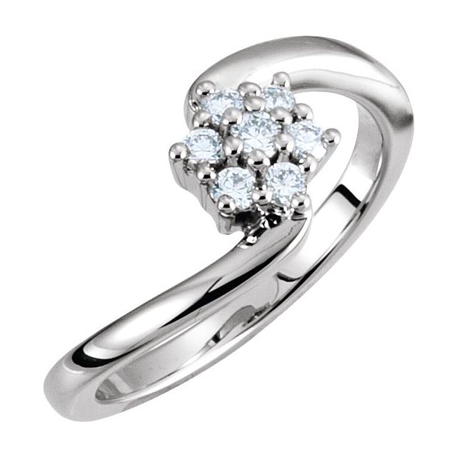 Round Emerald Cluster Cocktail Ring