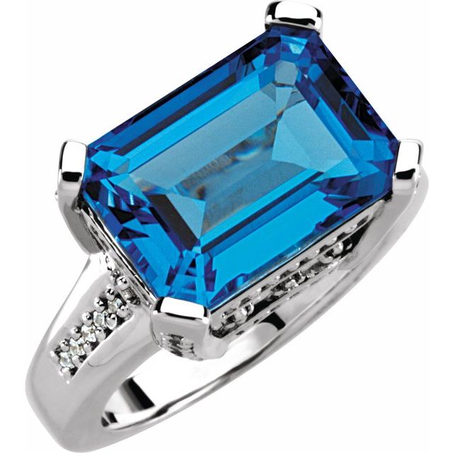 Bordeaux Frame Emerald-Cut Garnet Ring