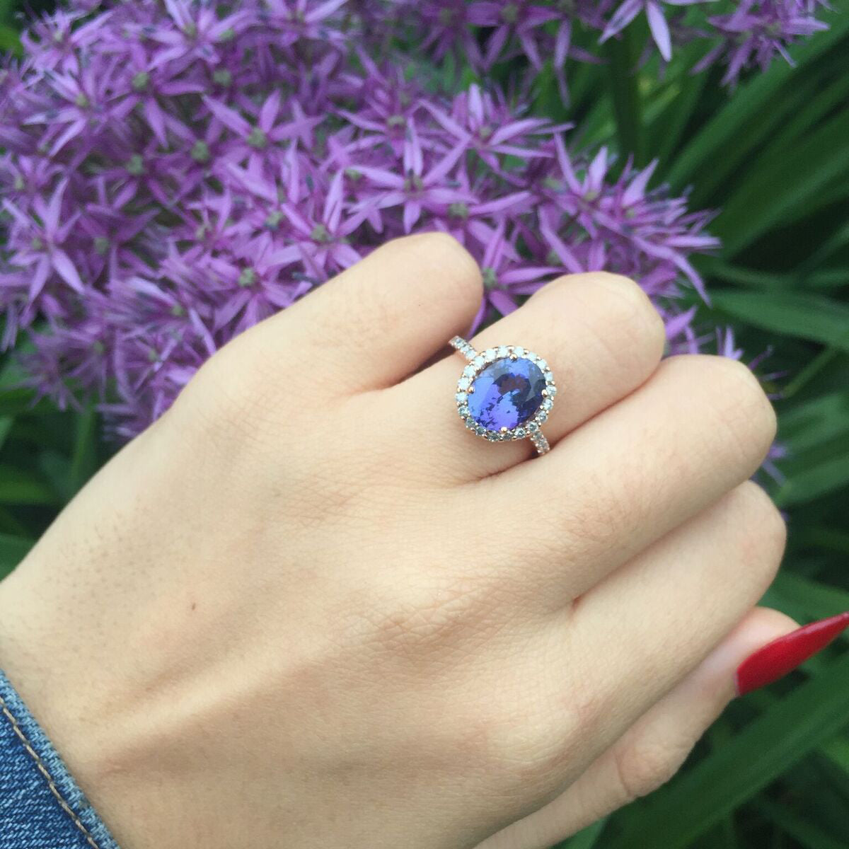 Oval Tanzanite & Diamond Halo Engagement Ring in 14K White Gold (3.57ct) – Royal-Inspired Purple Gemstone Ring when worn