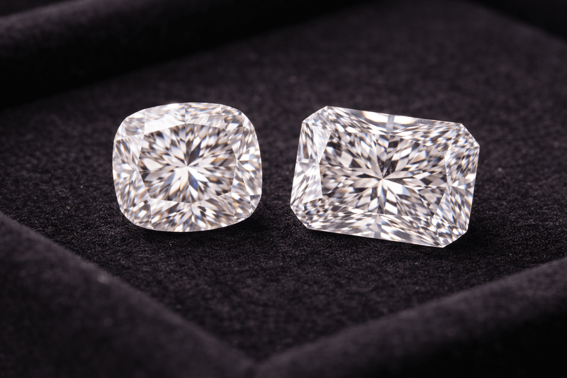 Cushion Cut vs Radiant Cut