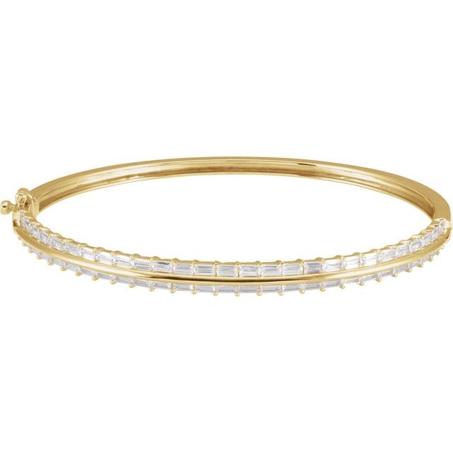 lab-grown diamond bangle bracelet in 14k yellow gold