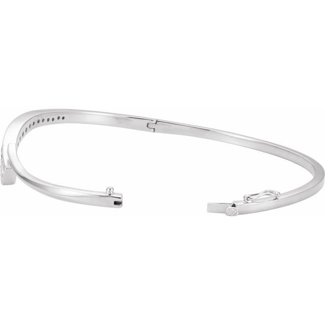 diamond journey bangle bracelet in 14k white gold