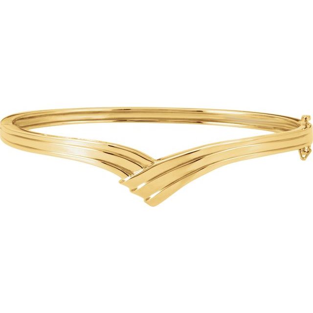 polished hinged bangle bracelet in 10k yellow gold