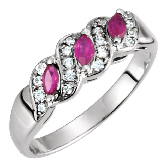 Arrow Trio Marquise Garnet Ring