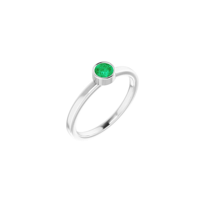 Natural Emerald Solitaire Ring (4 mm) in 14K White Gold
