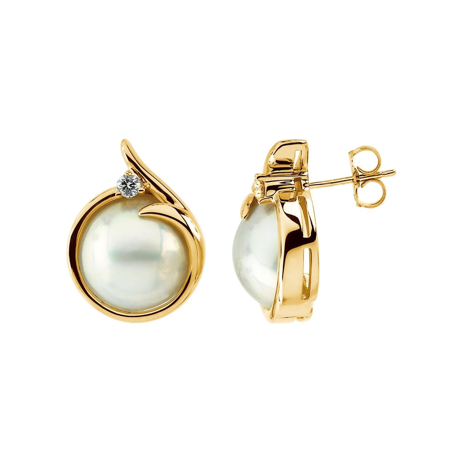 mabé cultured pearl stud earrings in 14k yellow gold