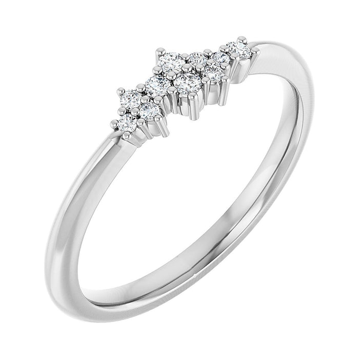 Diamond cluster ring in Platinum